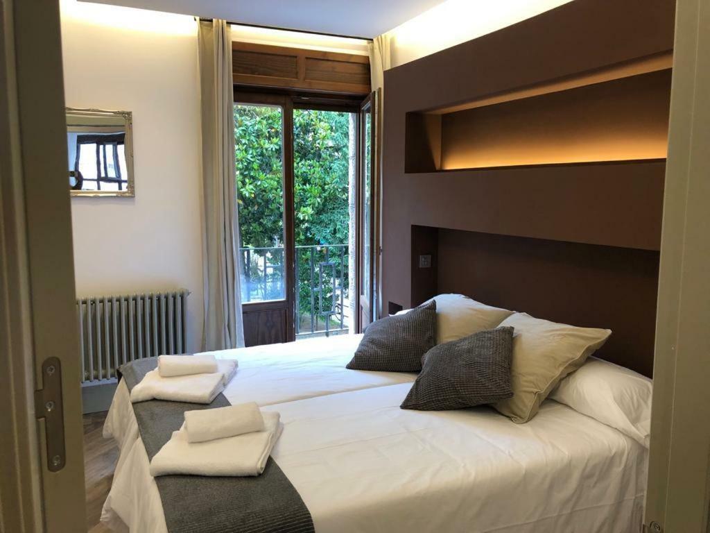 Casa Abego Apartment Cangas de Onis Bagian luar foto